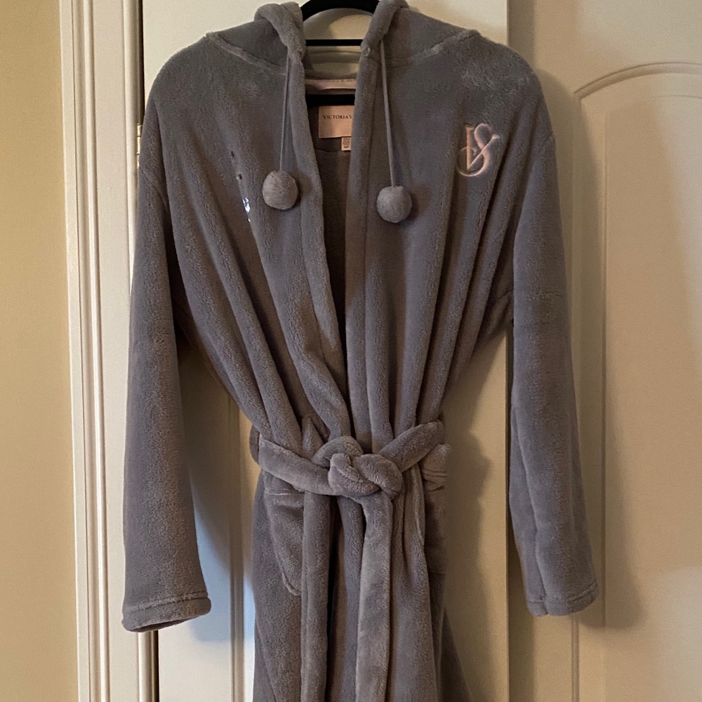 NWT Victoria Secret  Robe